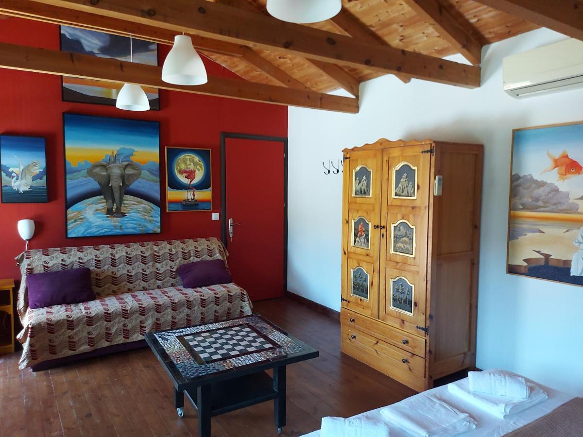 Varias Art House Kallirákhi المظهر الخارجي الصورة